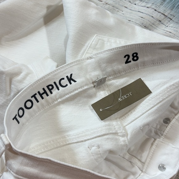 NWT J. Crew 9" mid-rise toothpick jean in white - Picture 4 of 10